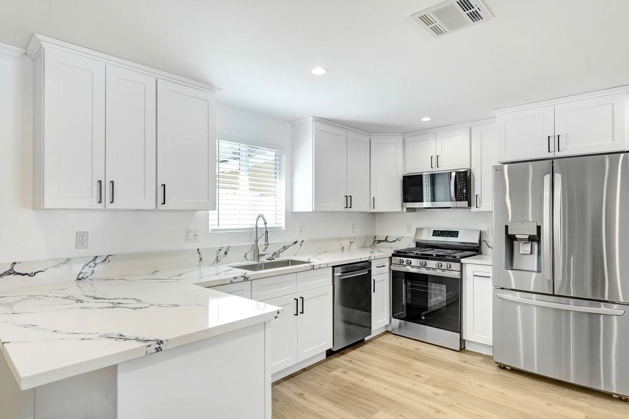 15120 1/2 Nurmi St - Photo 4 of 17