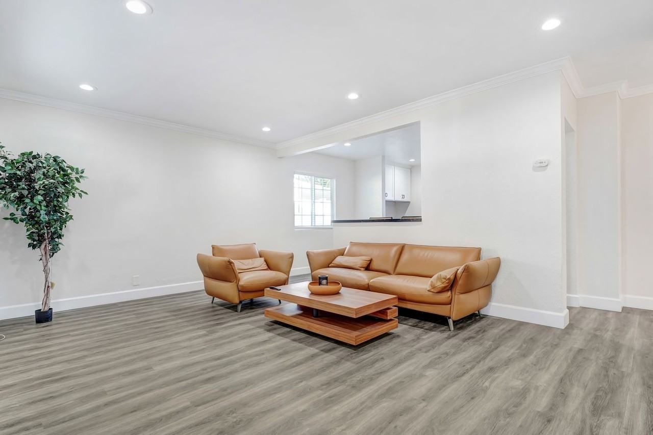 15122 Nurmi St - Photo 5 of 19