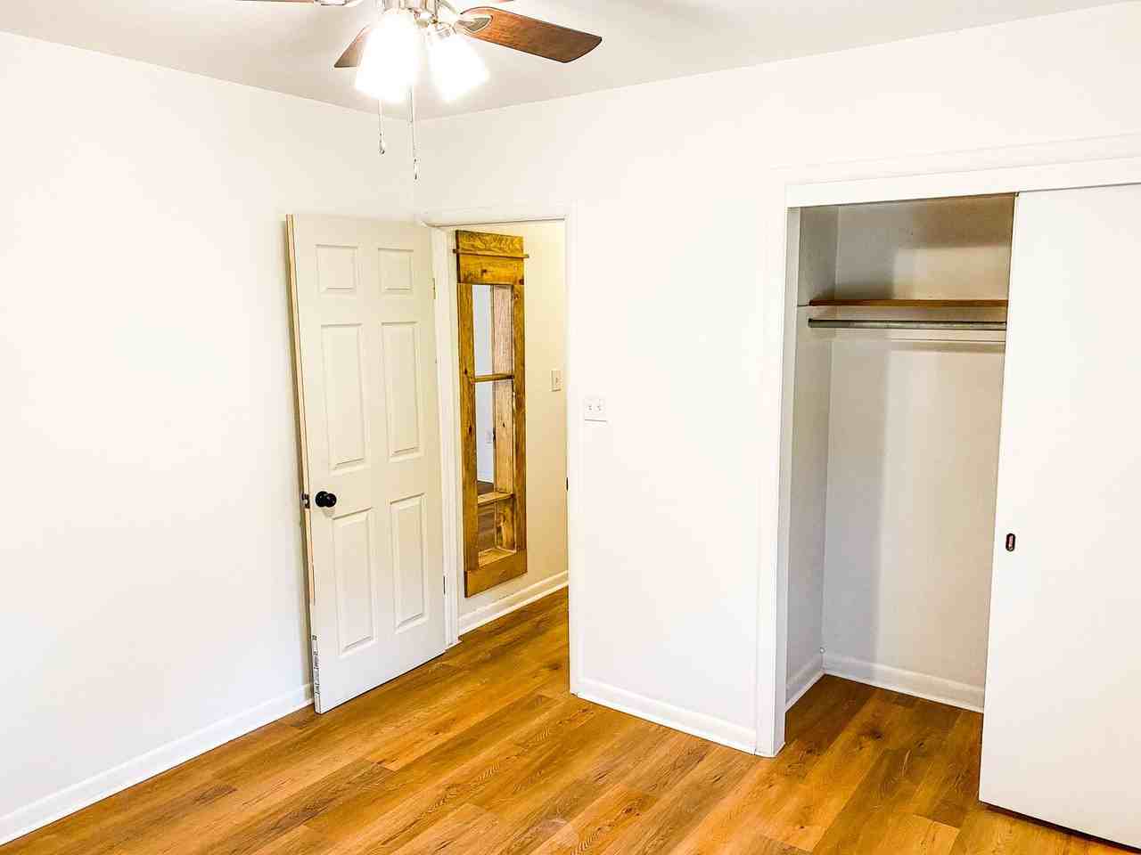 204 Santa Fe Ave - Photo 6 of 10