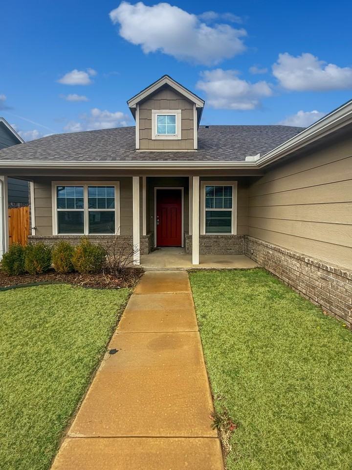 3912 S 12th Pl - Photo 2 of 22