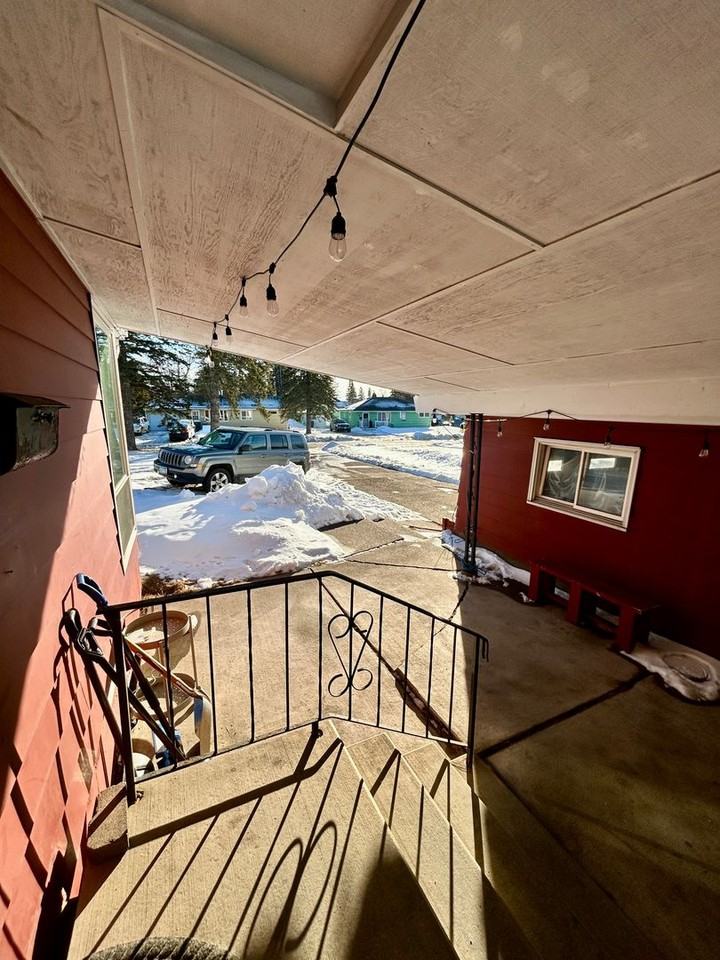 41 E Toledo St - Photo 3 of 22