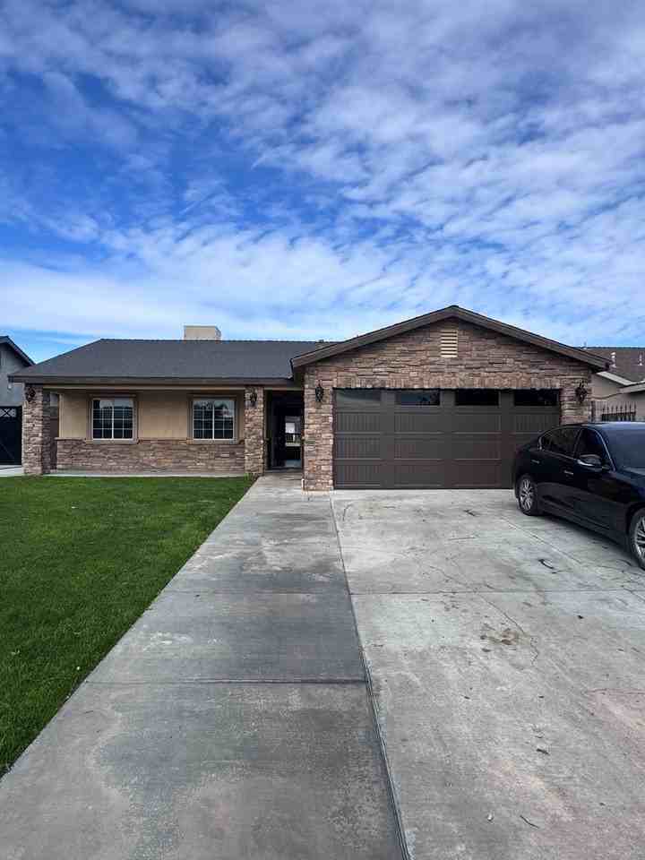 1412 Evadonna Rd - Photo 2 of 20