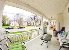 featured image of 512 N 9th St