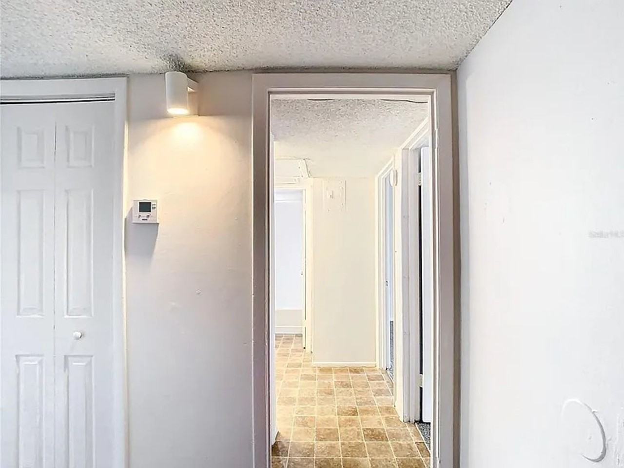 2549 N Alafaya Trl - Photo 4 of 17