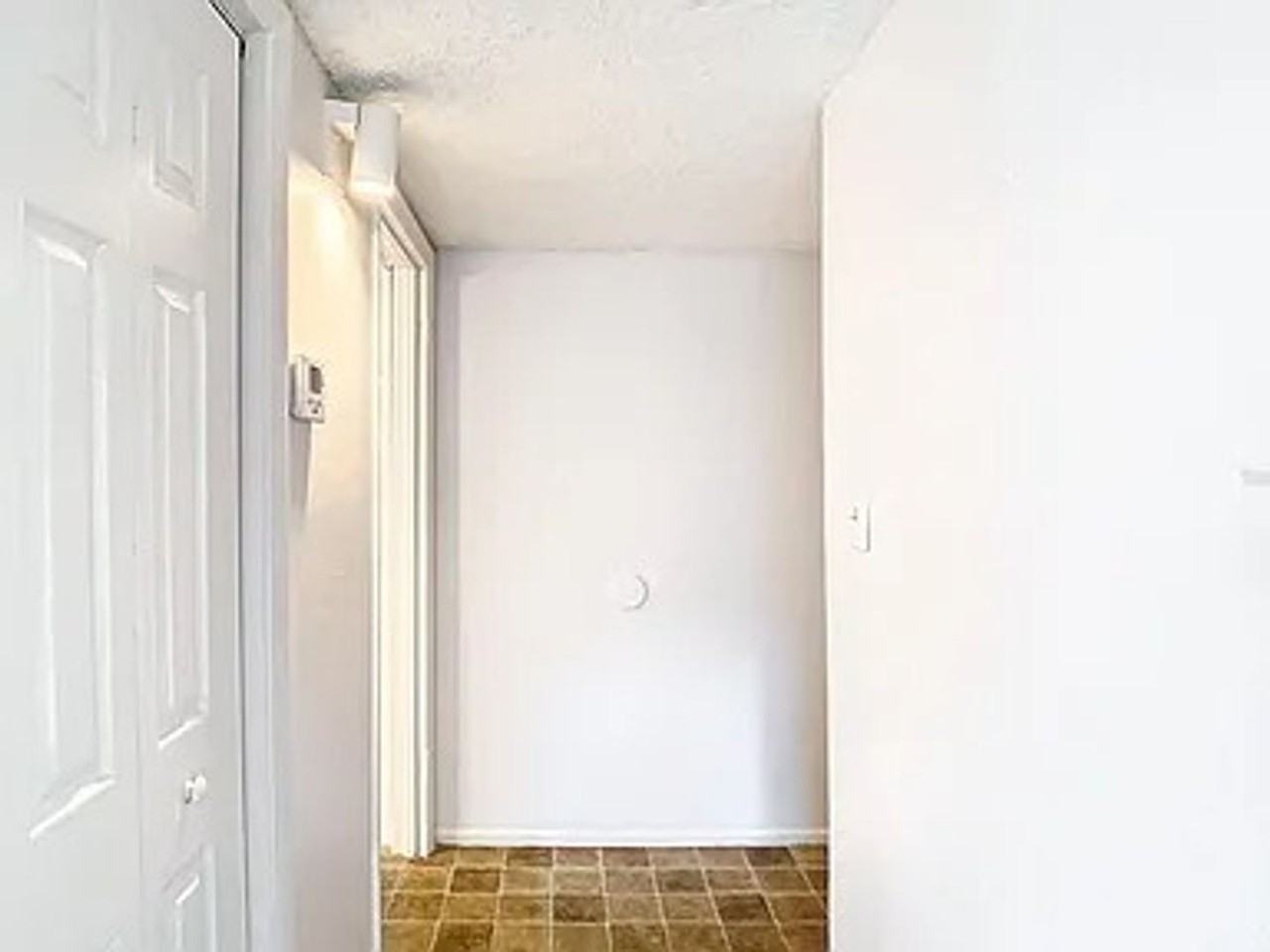 2549 N Alafaya Trl - Photo 5 of 17