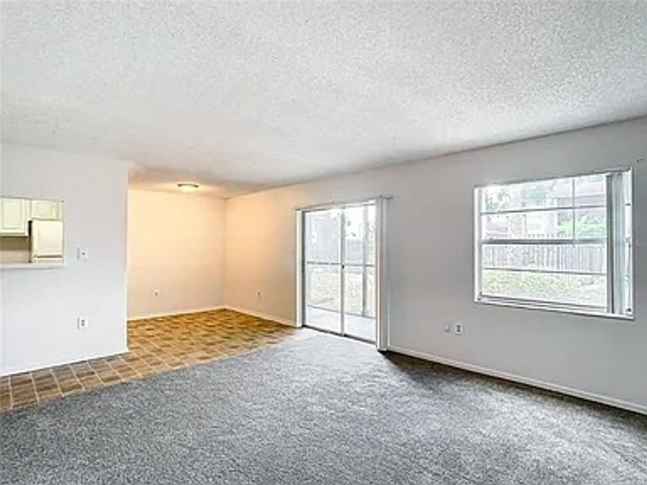 2549 N Alafaya Trl - Photo 7 of 17