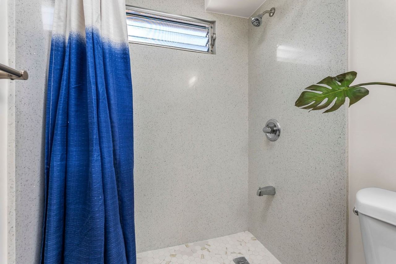 731 Amana St #703 - Photo 3 of 50