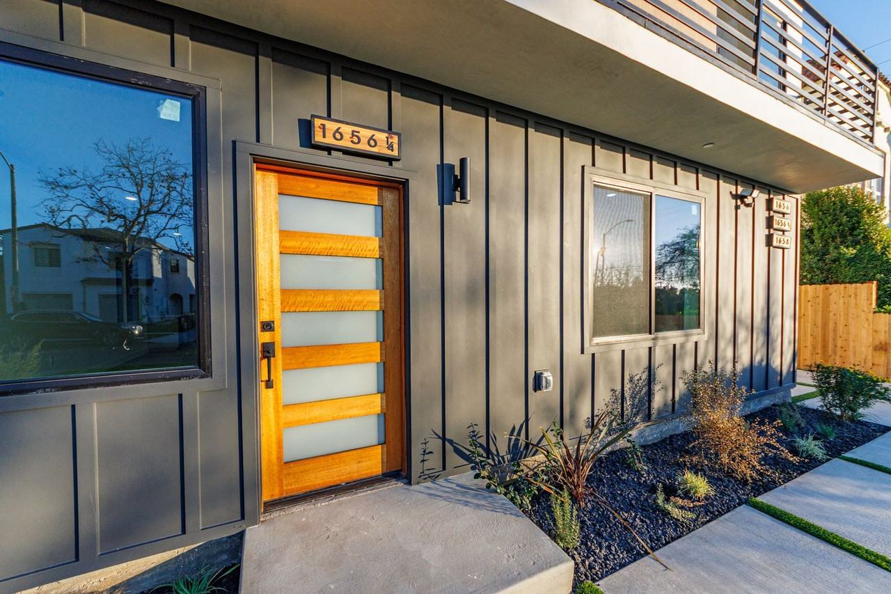 1658 S. Hayworth Ave - Photo 5 of 50