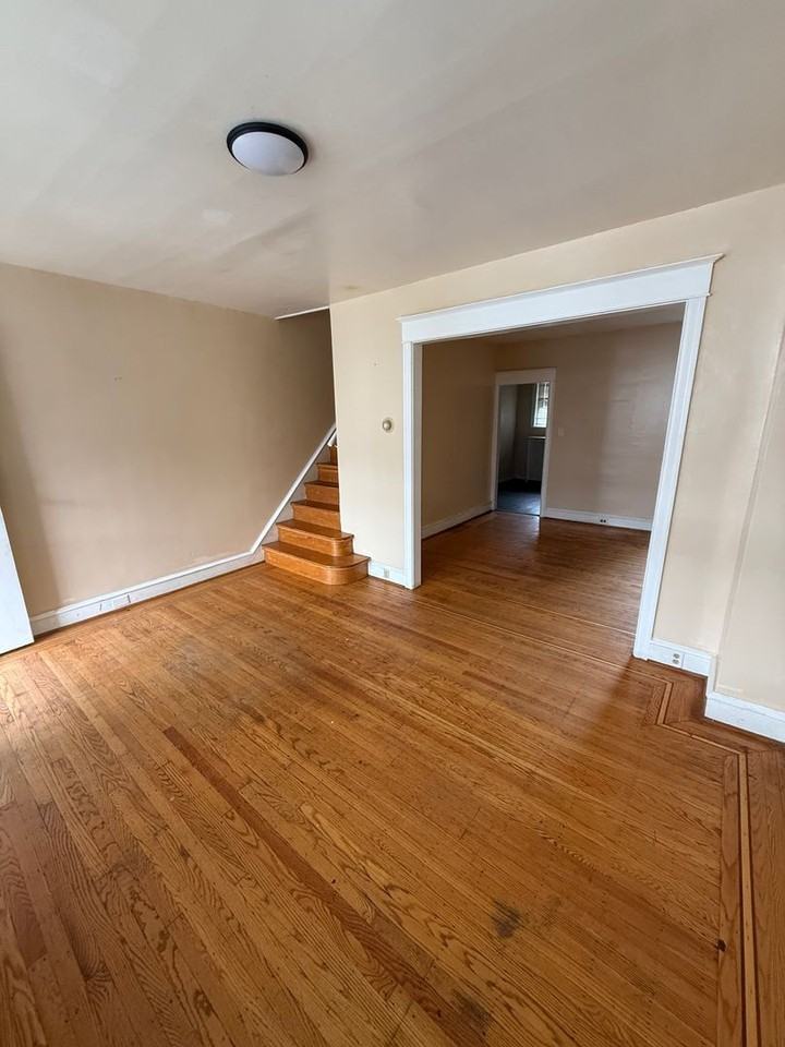 6030 N American St - Photo 3 of 16