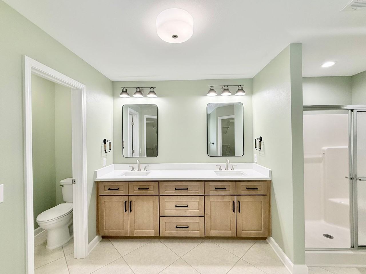 3552 S Hampton Way - Photo 7 of 18