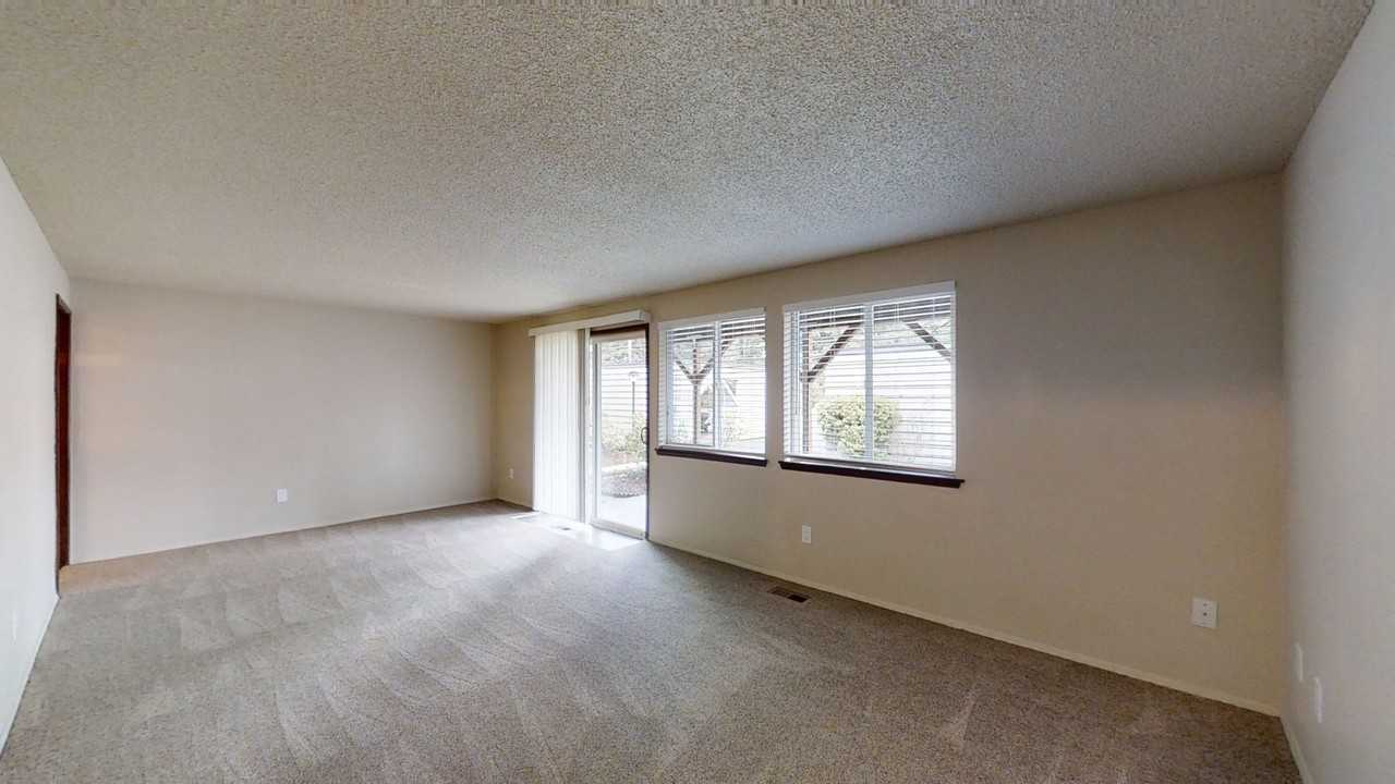 WASHINGTON TERRACE - Photo 7 of 36