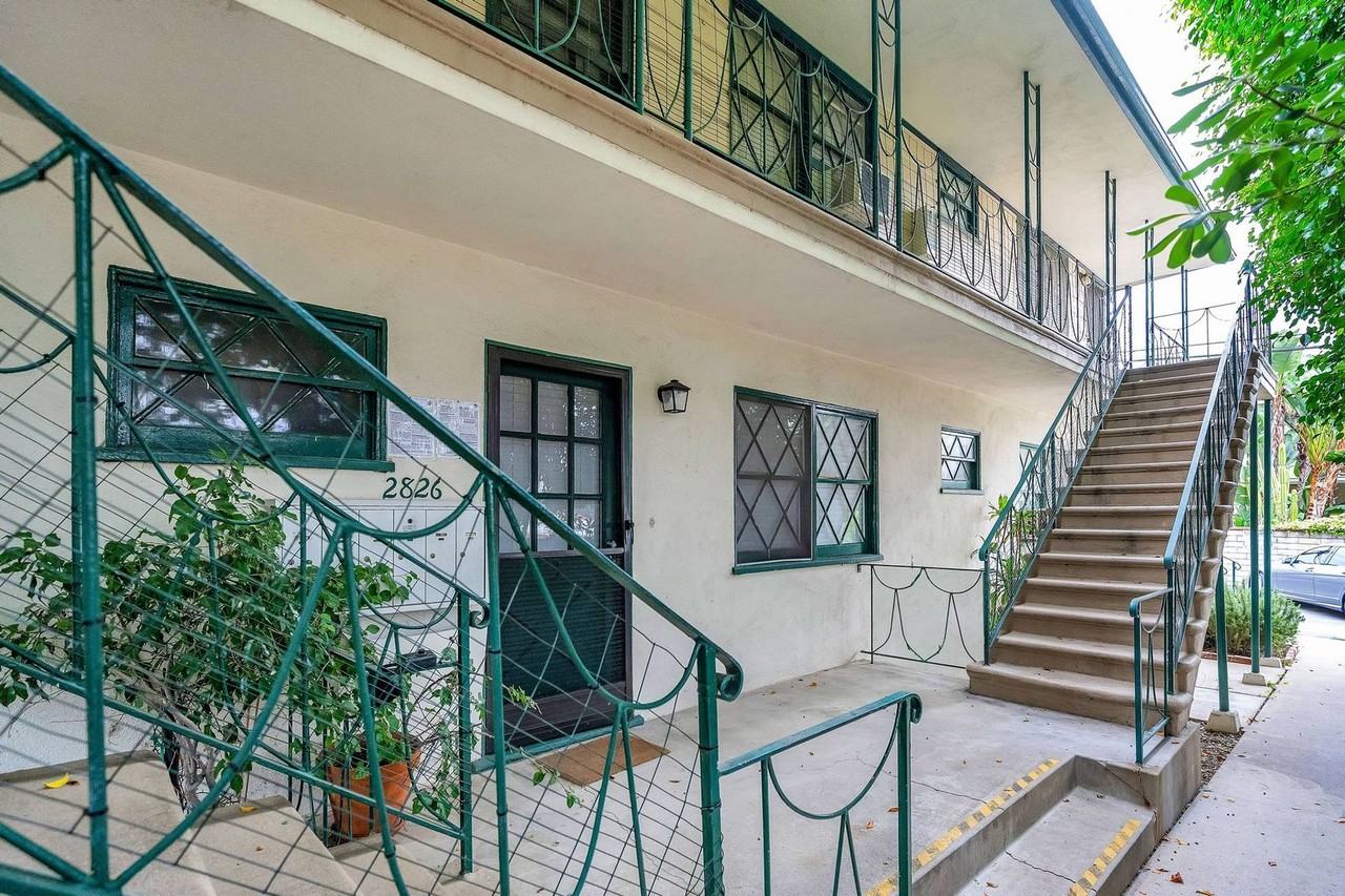 2826 Avenel St #03 - Photo 2 of 9