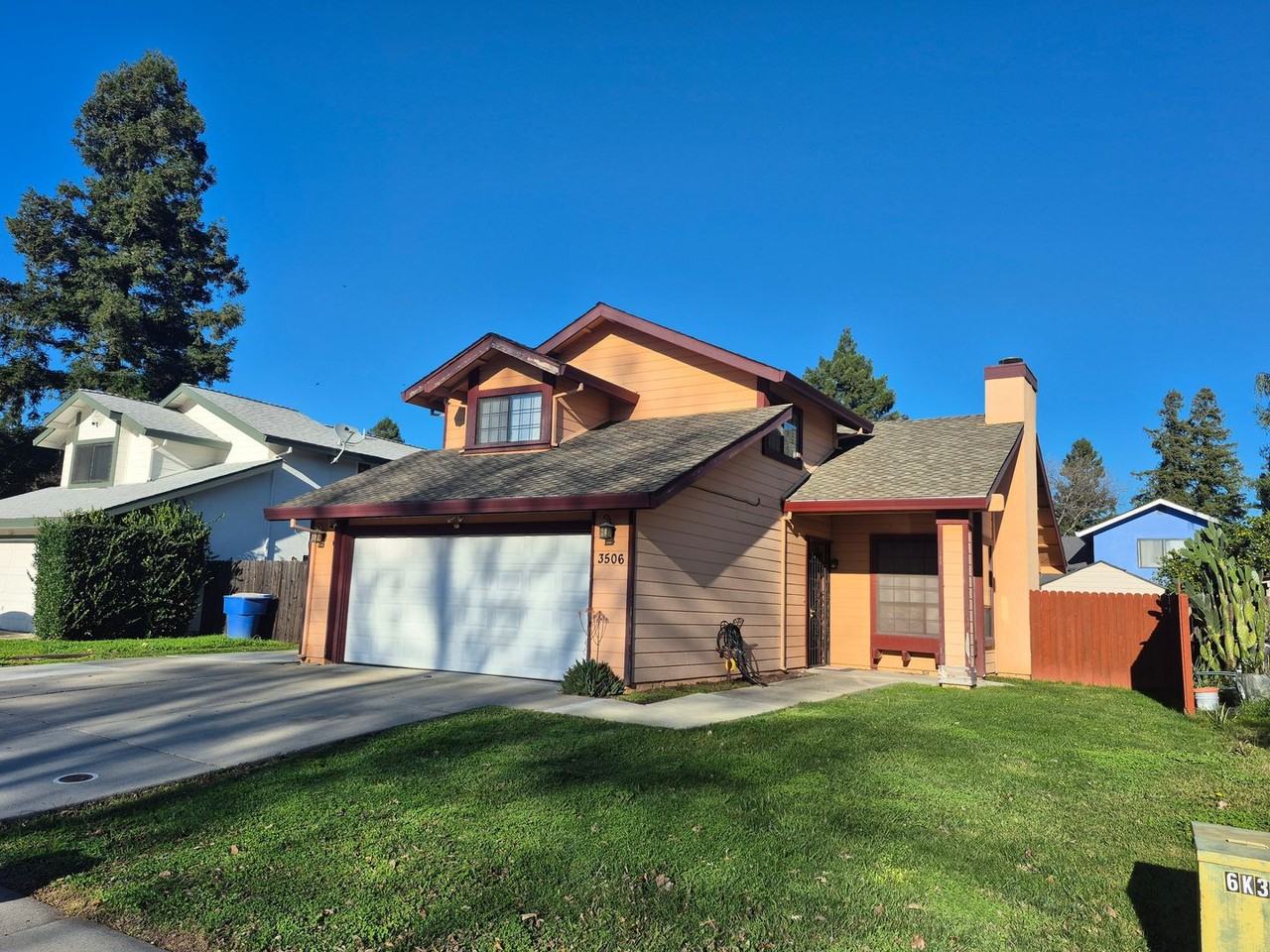 3506 Bridgeford Dr - Photo 2 of 23