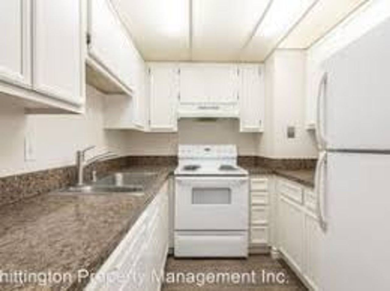 S. Barcelona St. - Photo 3 of 3