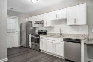 Hampton Village Apartments - Photo 1 of 1