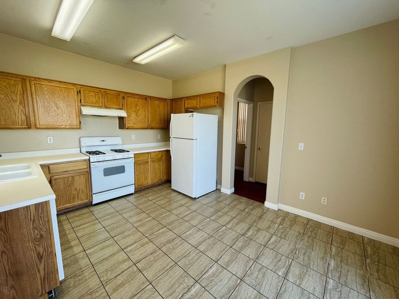 2636 Living Rock St - Photo 5 of 23