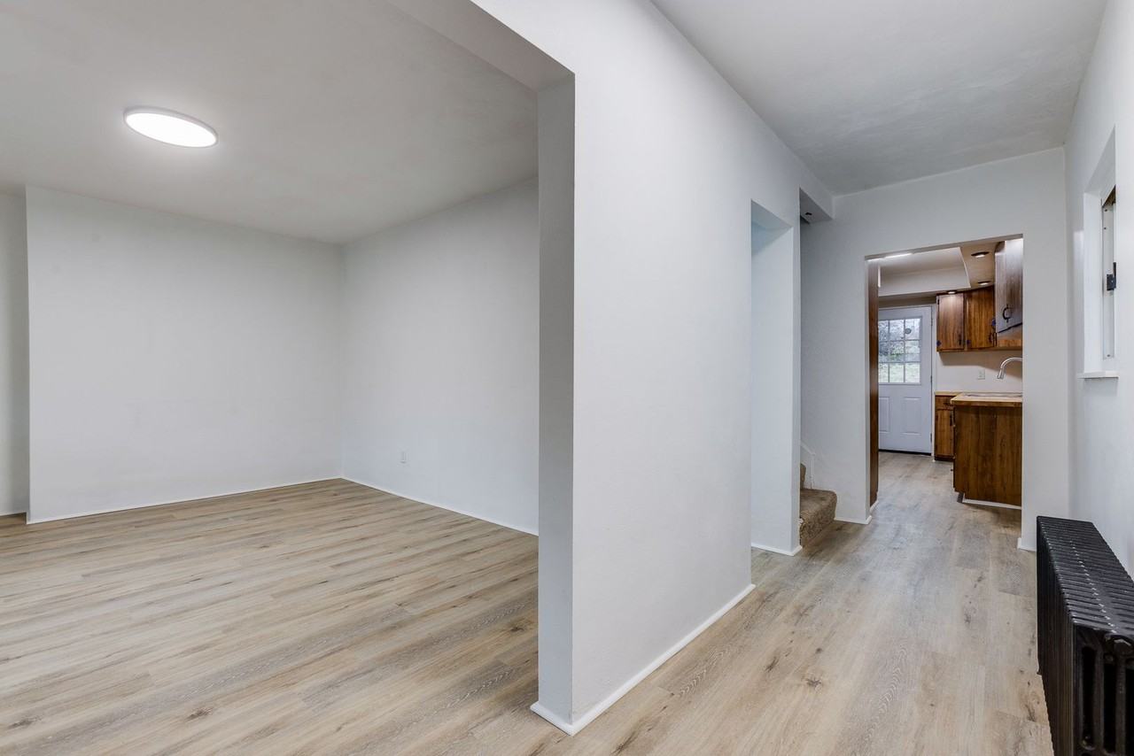 118 Frederick St - Photo 3 of 41