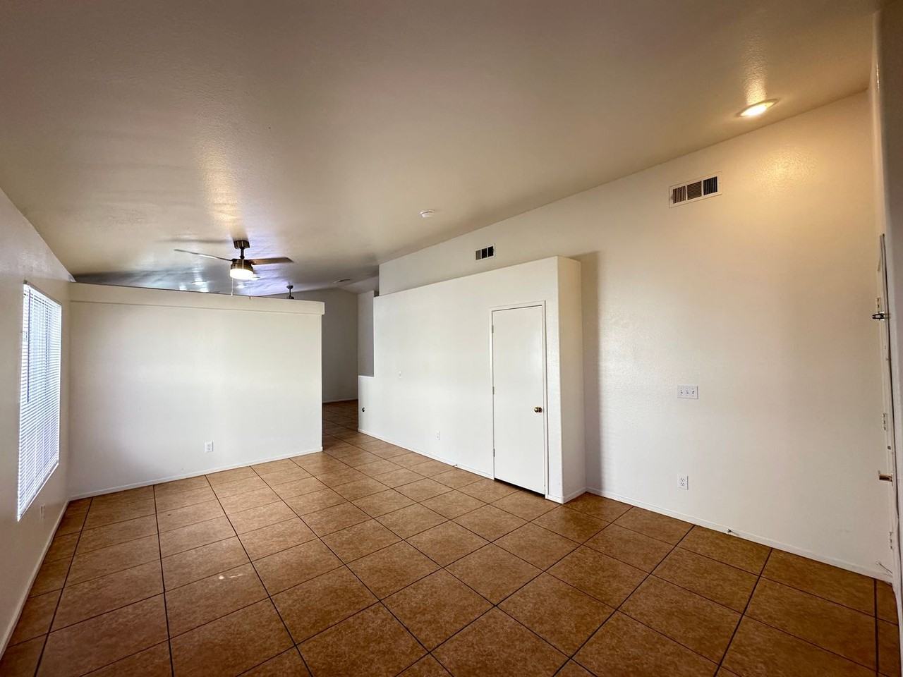 5520 Oakwood Ridge St - Photo 7 of 18