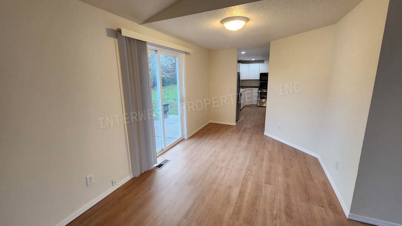 2014 Se Jean Ct - Photo 6 of 31