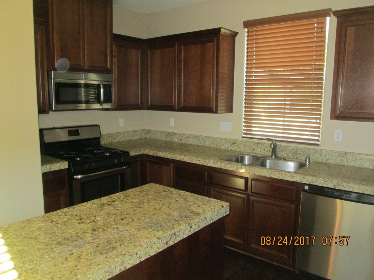 501 Candela Cir - Photo 3 of 13