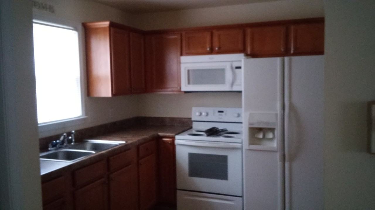 5324 Plum St - Photo 4 of 7