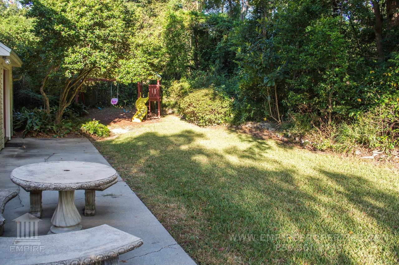 2221 Glenwood Ln - Photo 6 of 50