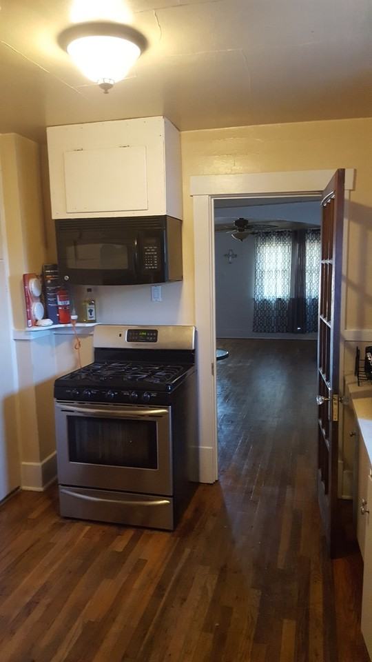138 Girard Blvd Ne - Photo 6 of 12