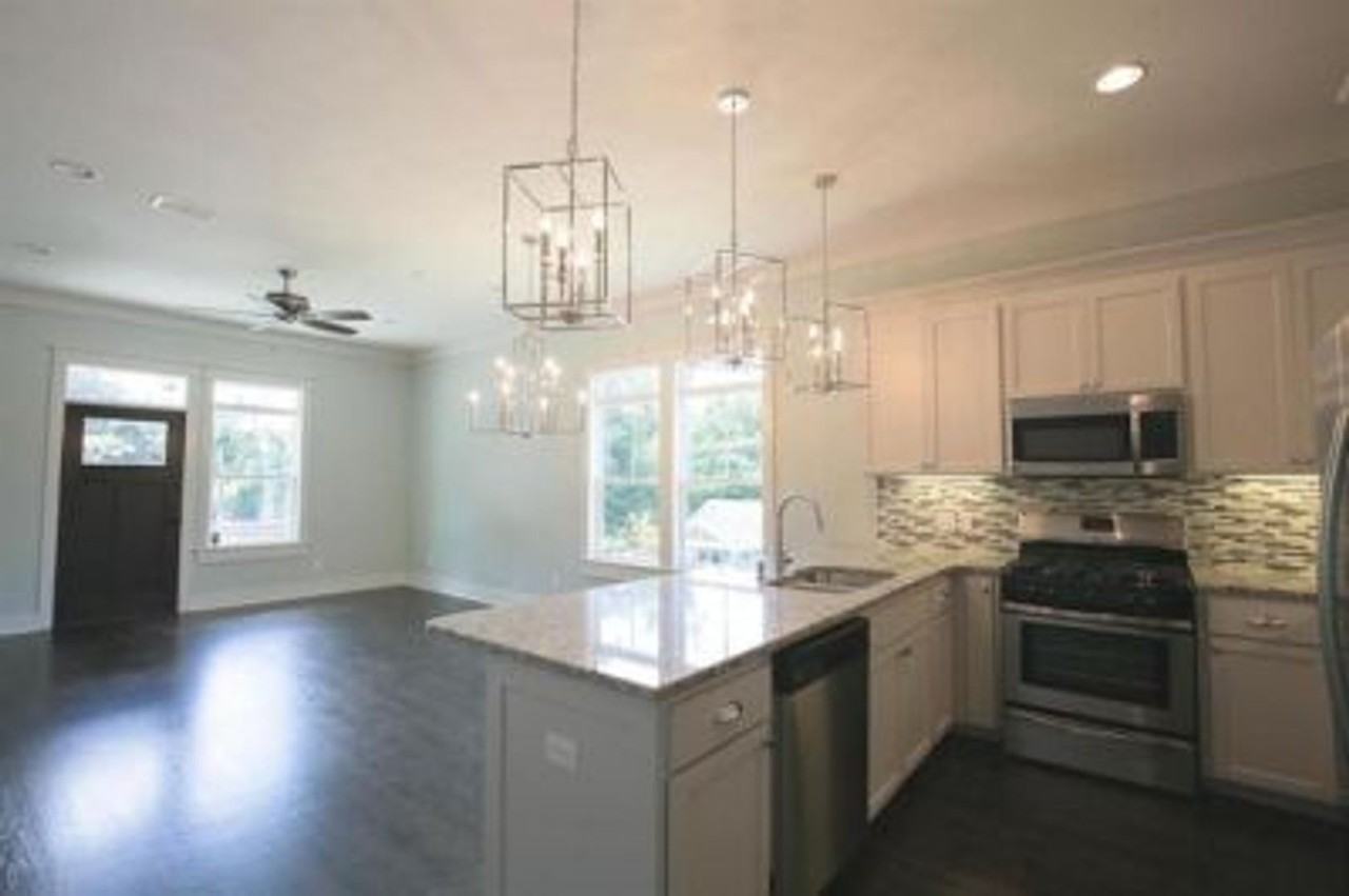 224 W 5th Ave #1 - Photo 5 of 6