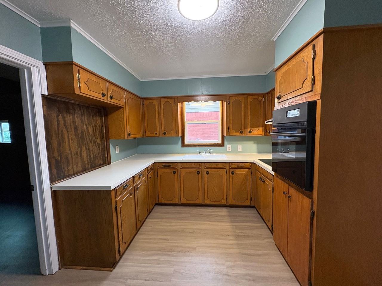 515 Melrose St - Photo 7 of 18