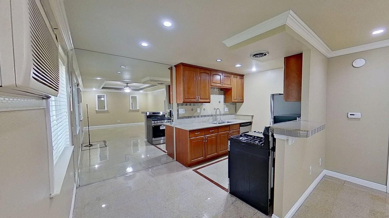 2145 W Juno Ave #B - Photo 7 of 25