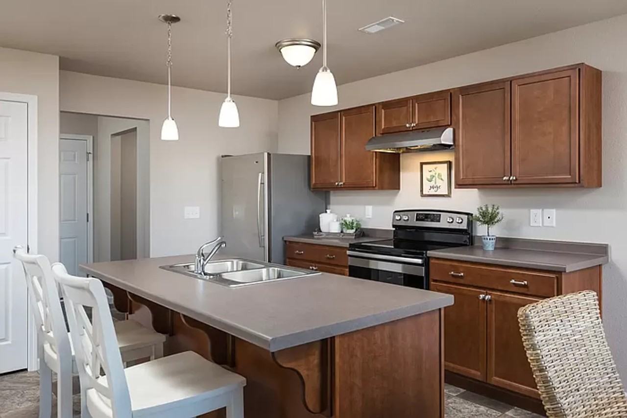 1003 W Villas Dr - Photo 2 of 24