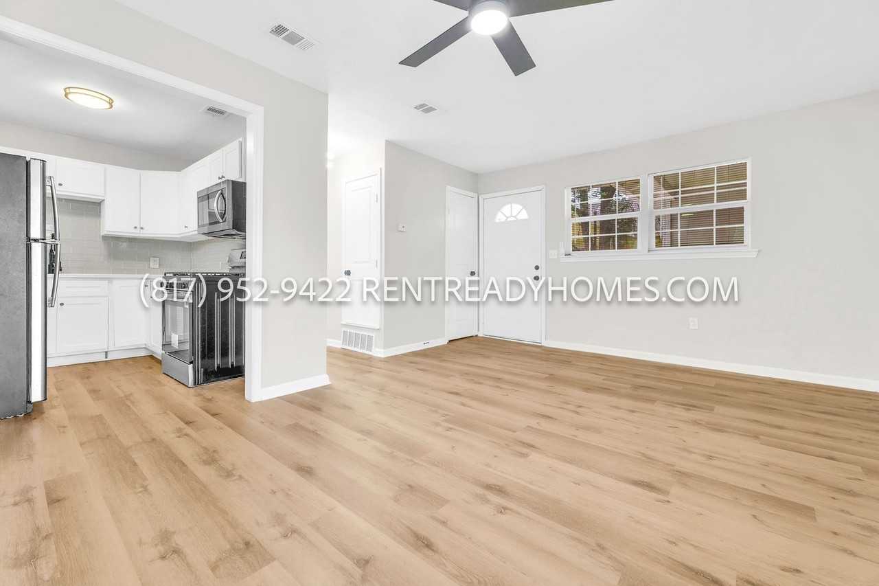 1007 E Davis Ave - Photo 6 of 21