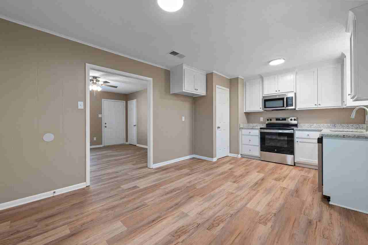 125 Karen Cv - Photo 7 of 23