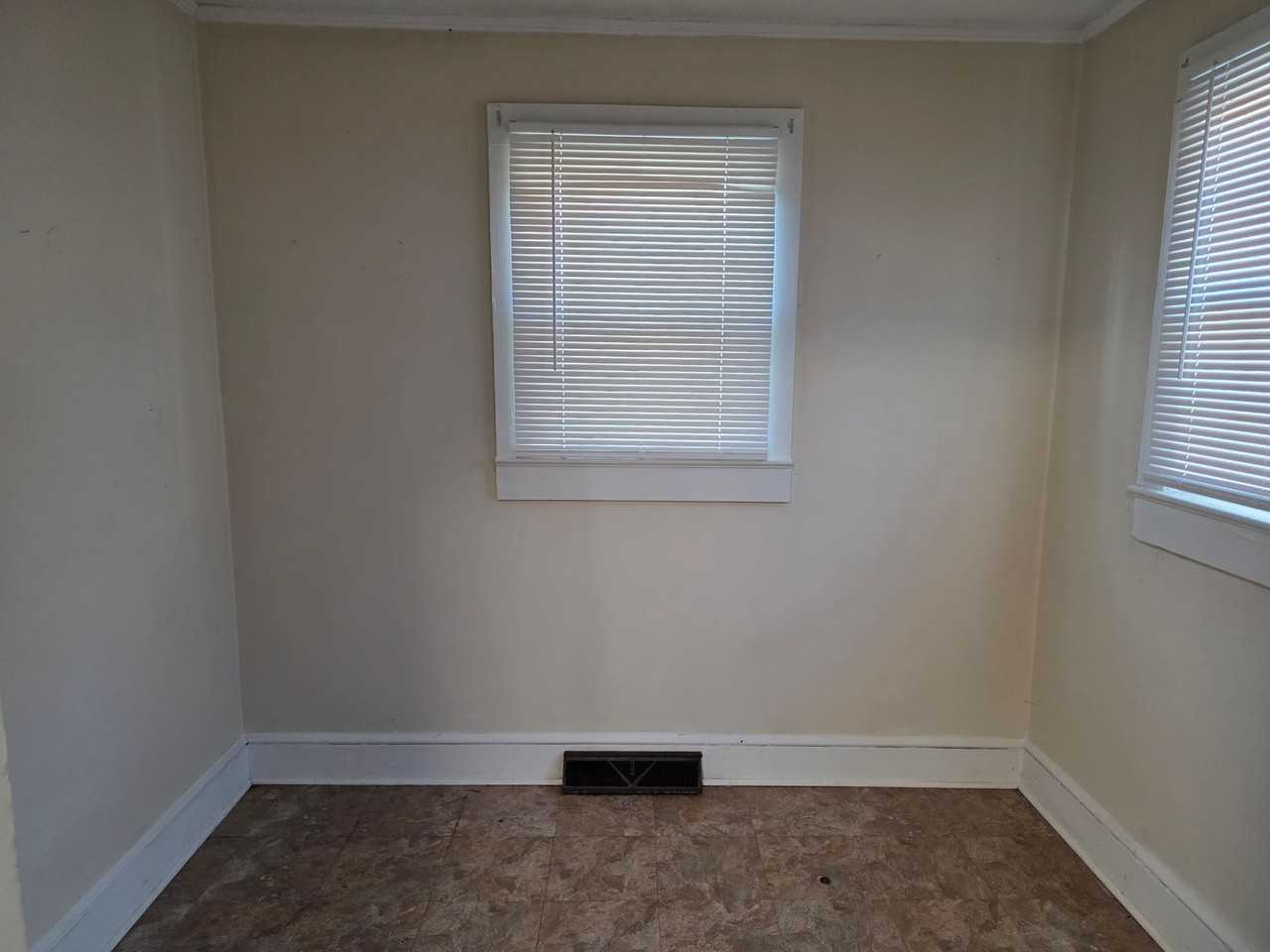 156 Johnny Wood Ln - Photo 6 of 9