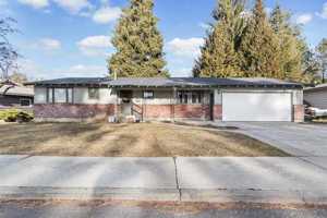 featured image of 7220 N Drumheller St