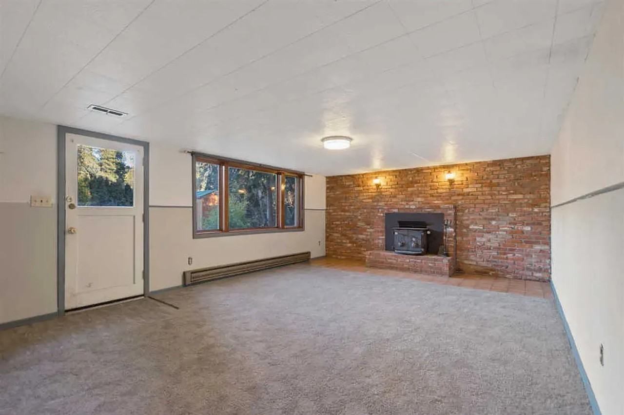 7220 N Drumheller St - Photo 6 of 21