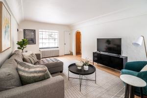 featured image of 217 W 9th Ave