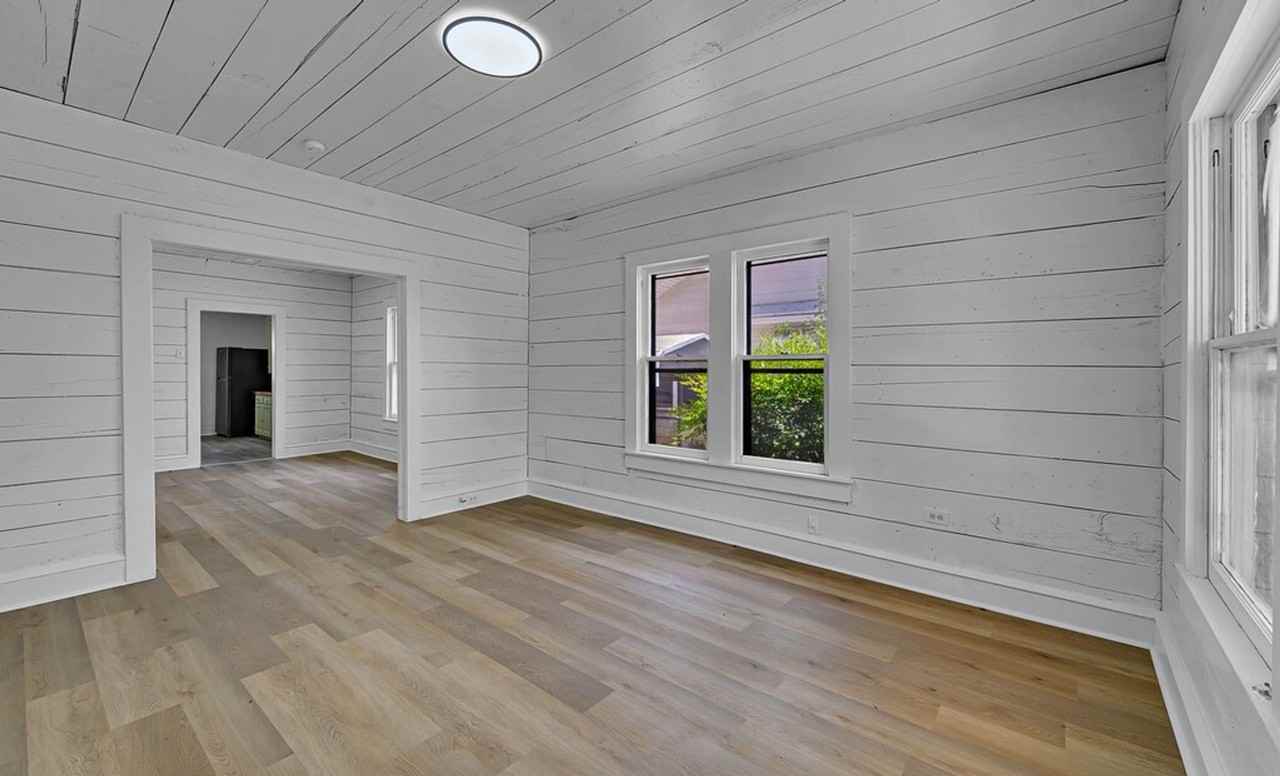 1825 Cumberland Ave - Photo 4 of 29