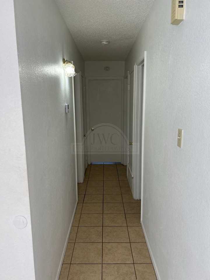 1801 Lea Ann Dr - Photo 7 of 15