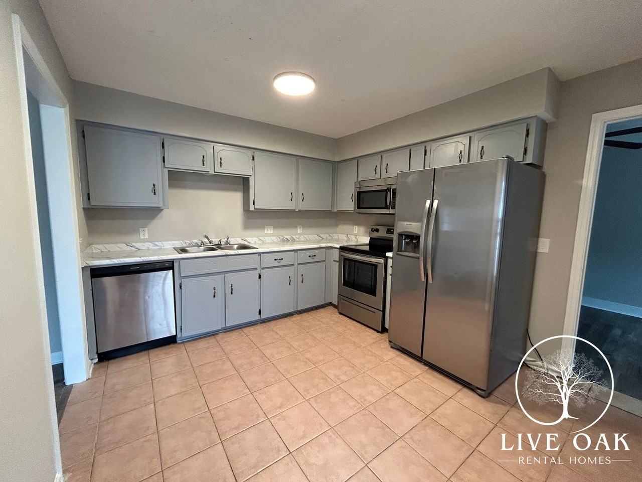 904 Willowbrook Dr - Photo 6 of 17