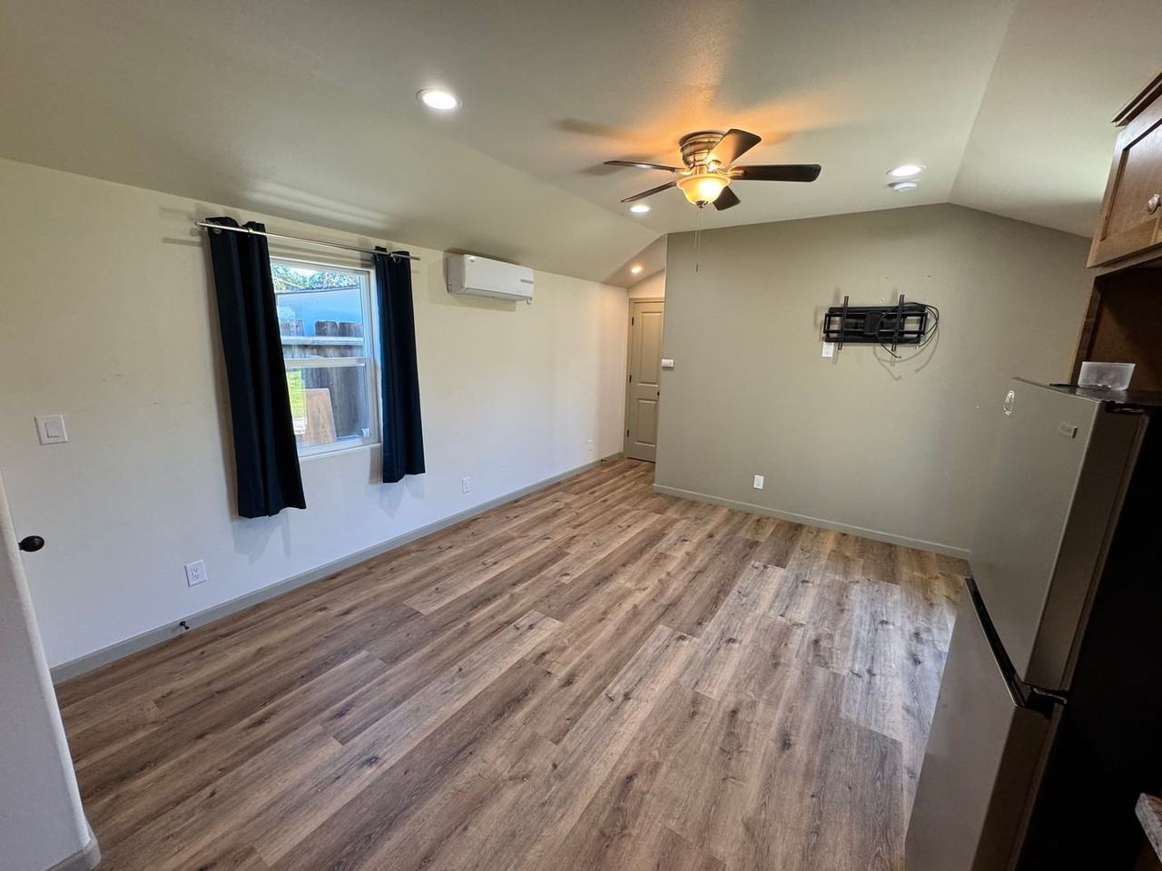 1709 Ventura St #102 - Photo 4 of 6