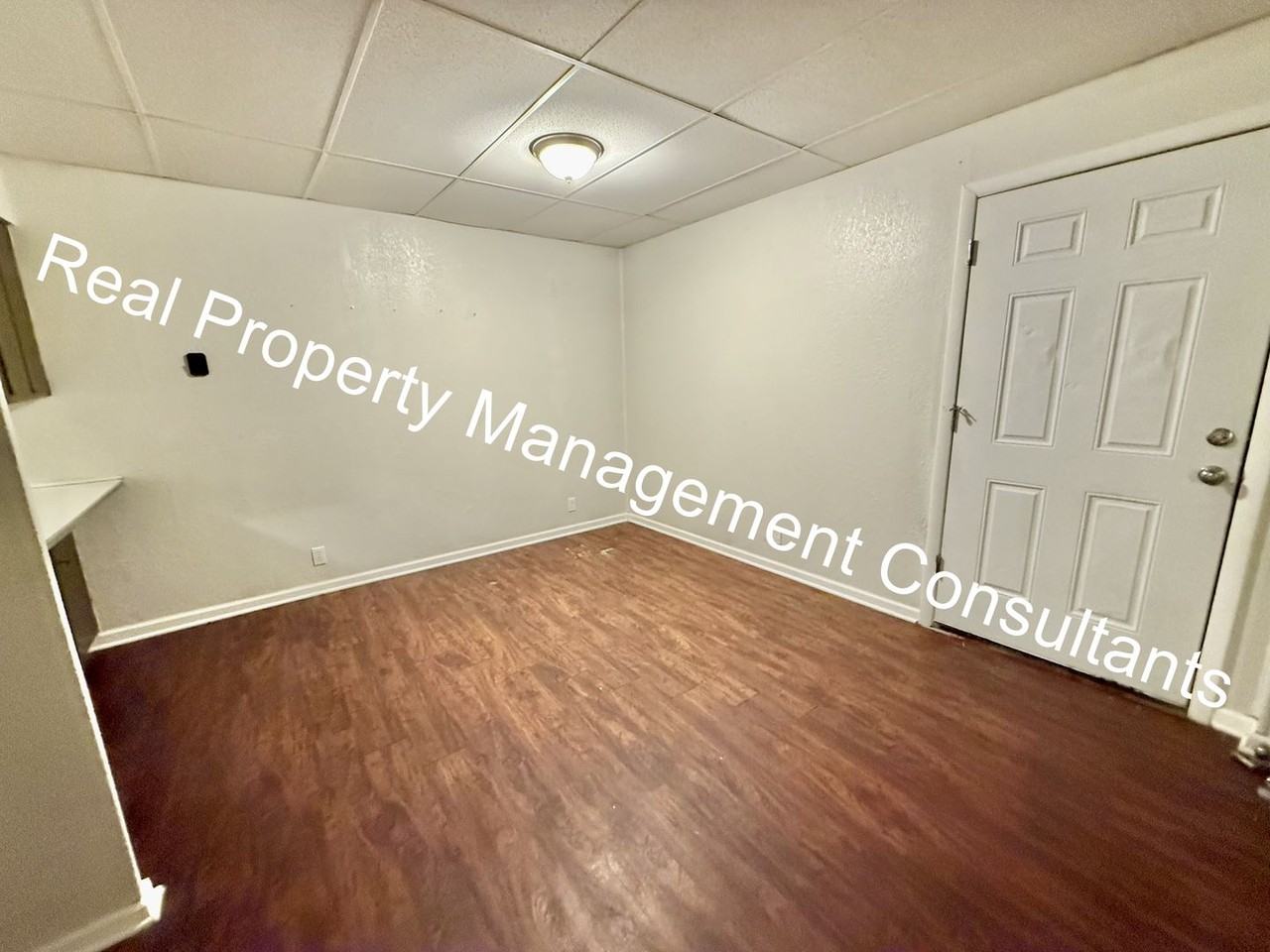 1412 Cherokee St - Photo 5 of 20