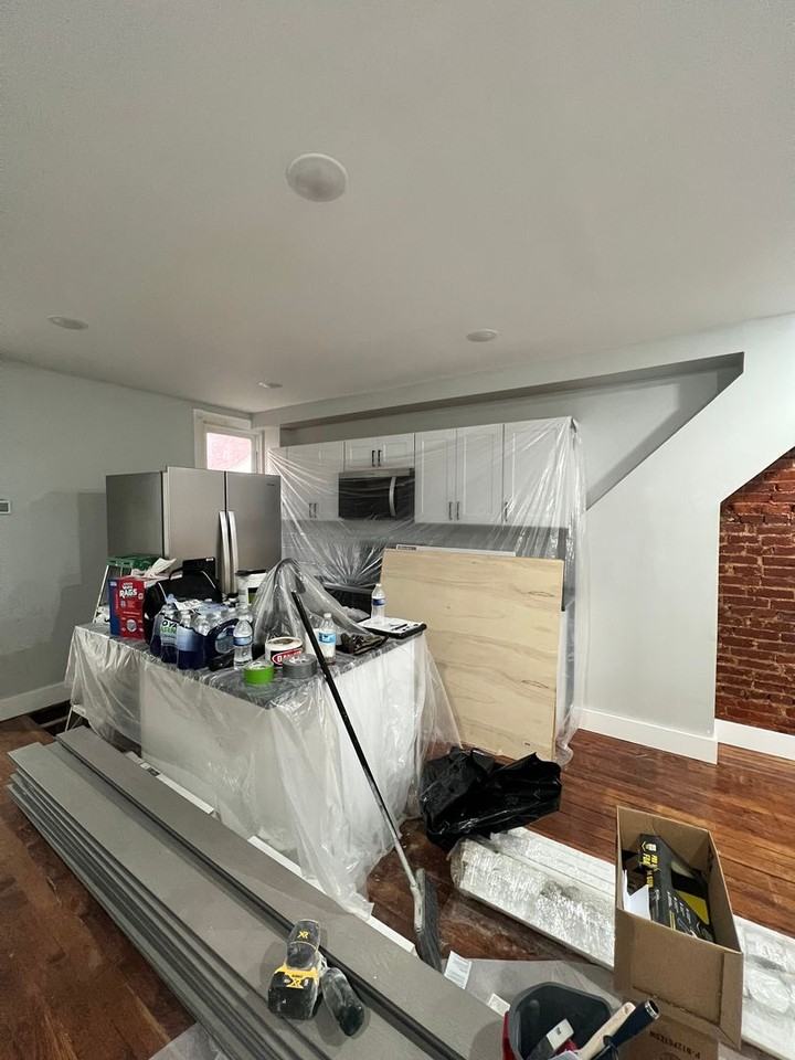 559 S Christian St - Photo 3 of 18