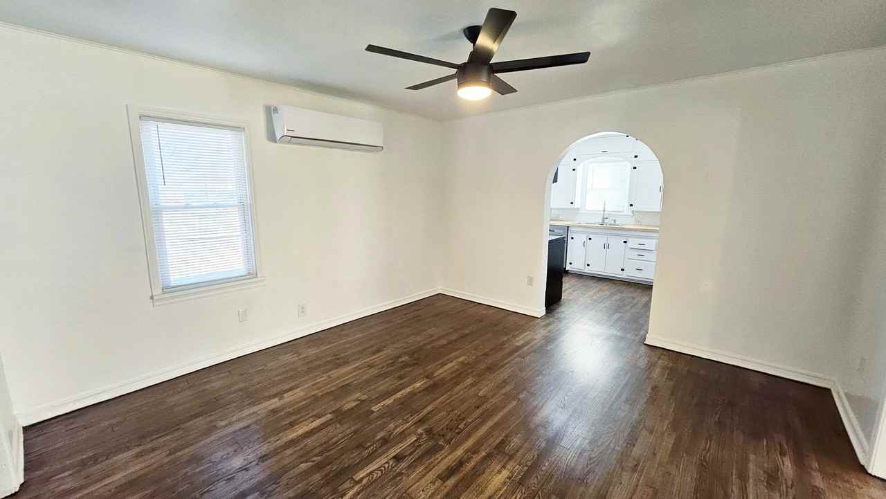 205 Madison Ave Ne - Photo 7 of 29