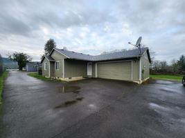 featured image of 4218 Long St