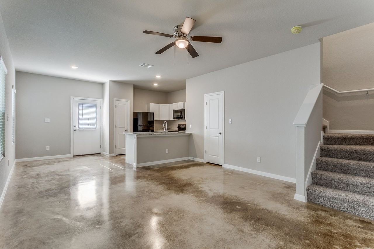 7935 Dial Ike Dr #402 - Photo 5 of 23