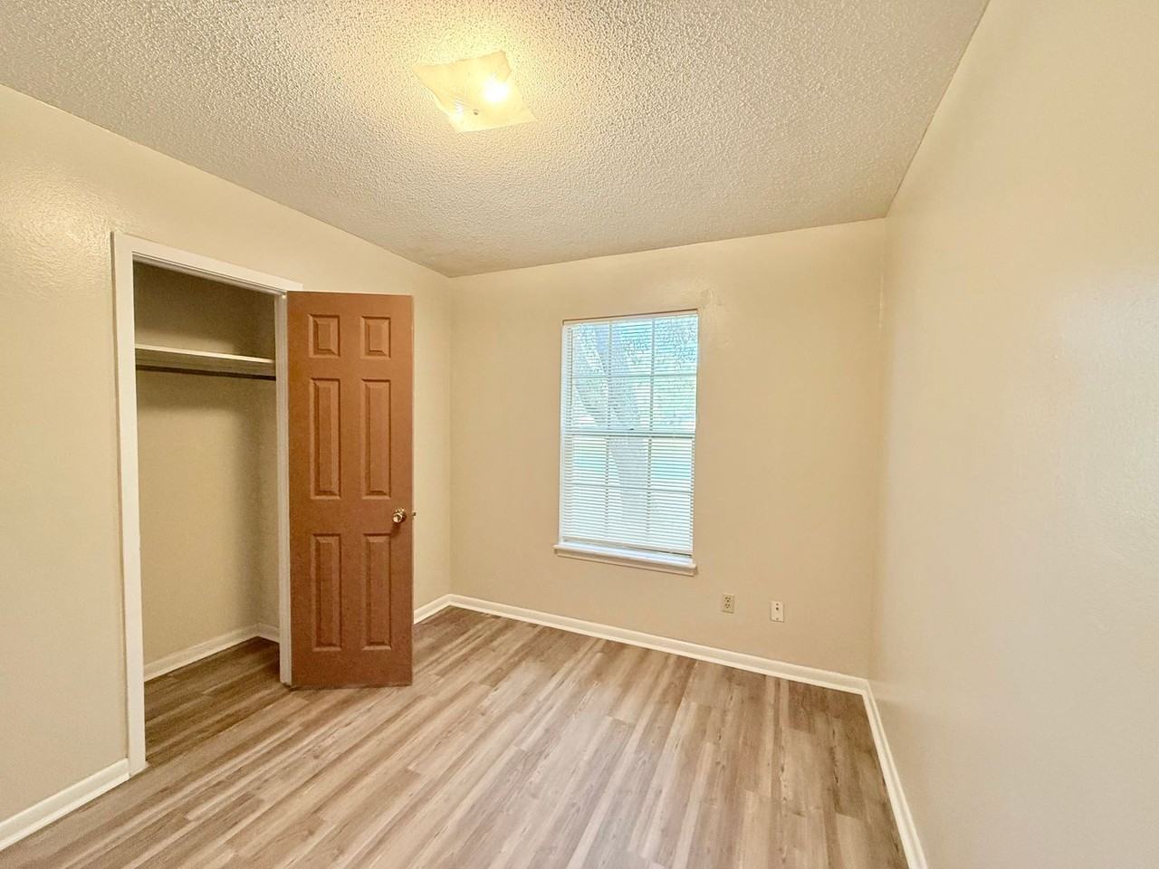 4930 La Ceiba Dr - Photo 7 of 13