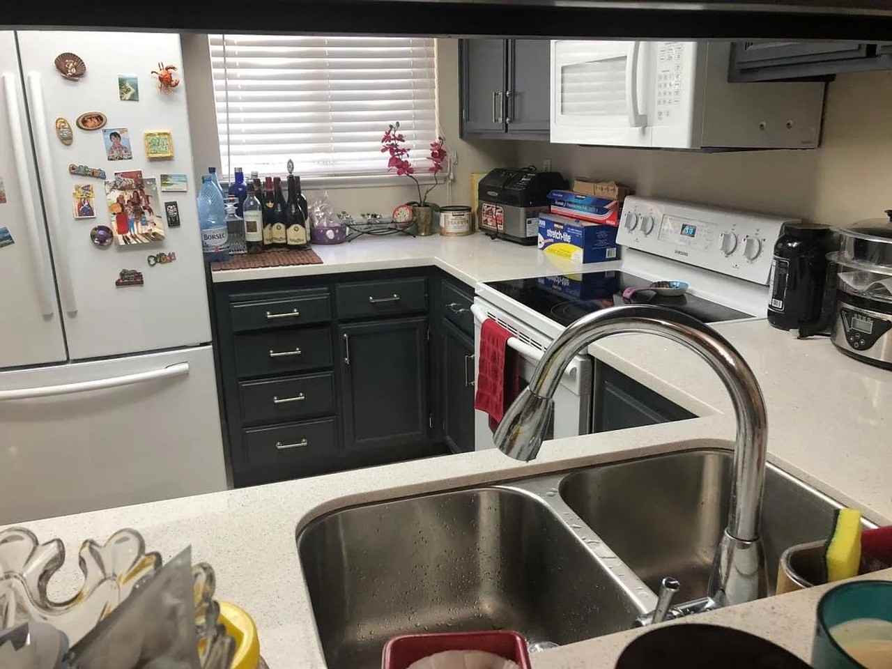 1066 Summershore Ct - Photo 3 of 7