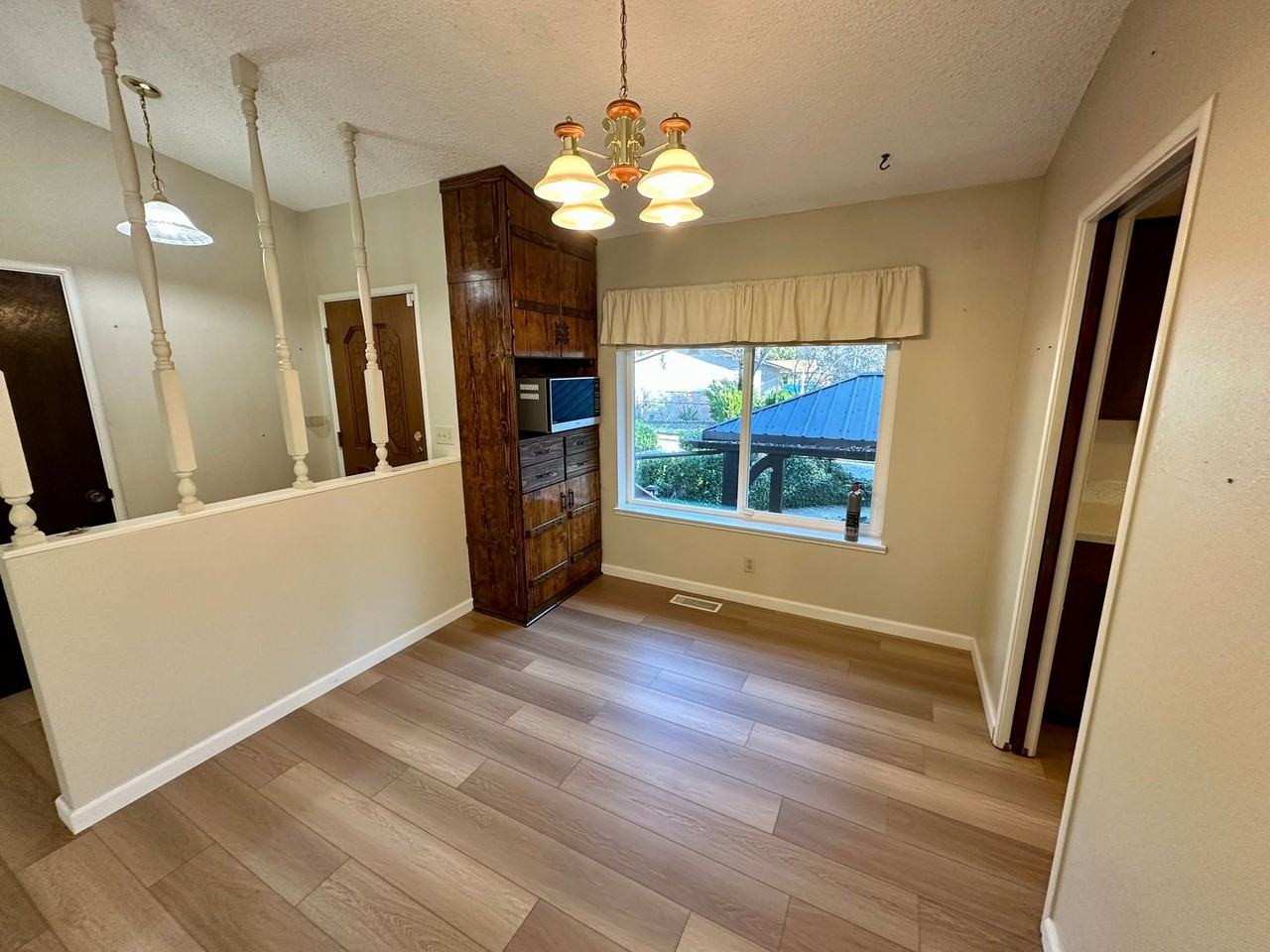 10565 Sky Cir - Photo 7 of 29