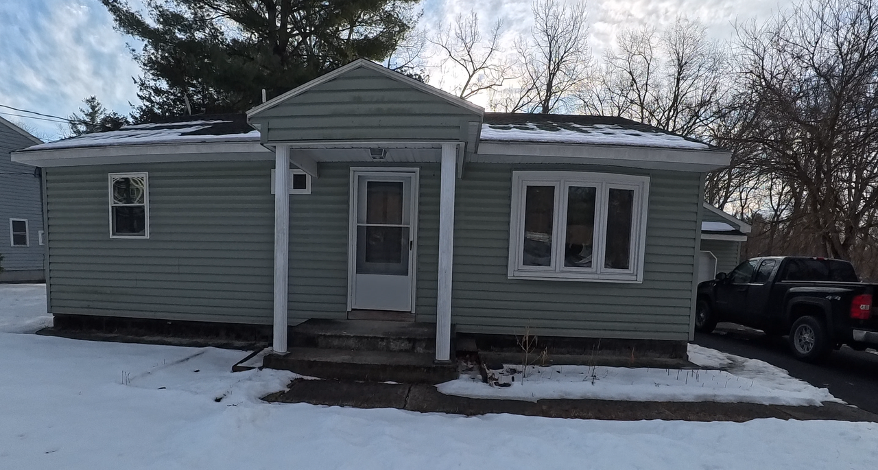 190 Church Rd - Photo 2 of 19